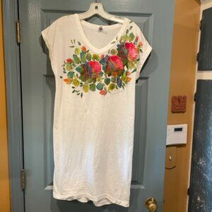 Kapok circa 70s white/floral beach cover up, cotton, good cond. 40" chest, 38" L